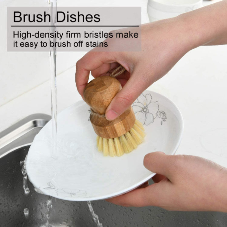 https://www.newlabelwholesale.com/media/catalog/product/cache/1e4970d4fe1ca1de01af21dd8afacbf9/import/3_direct_kitchen_cleaning_brush_bamboo_short_handle_round_dish_brush_exquisite_gift_1600268366967.jpg